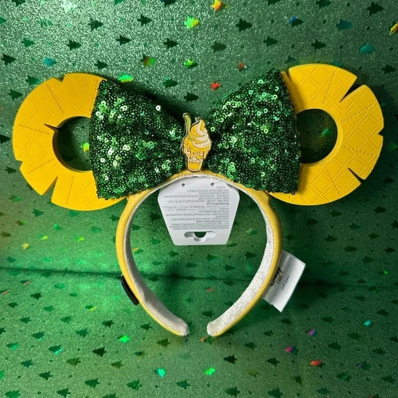 Loungefly Accessories - 🍍🍦- Disney Eats Pineapple Swirl Ear Headband for Adults NWT